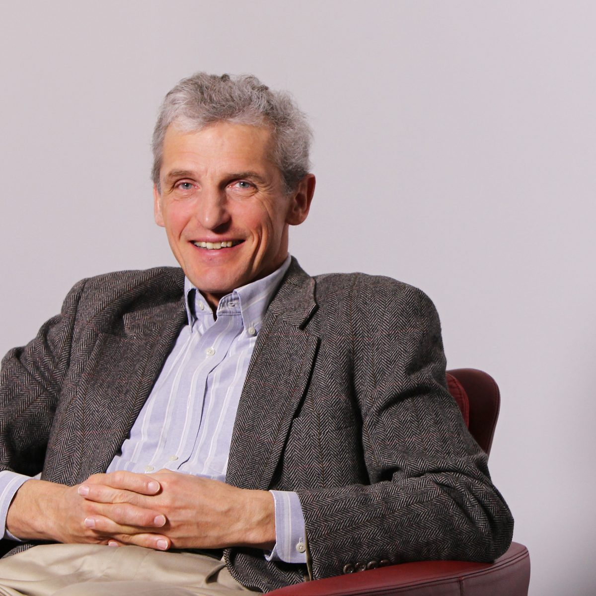 Portrait photograph of Nobel Prize winner Wolfgang Ketterle.