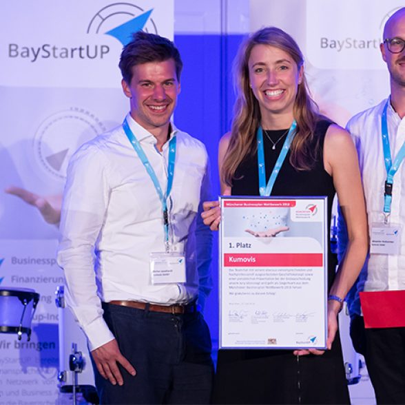 Stefan Leonhardt, Dr. Miriam Haerst and Alexander Henhammer with their award