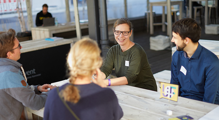 TUM Alumna Kerstin Prechel auf dem University Future Festival des KI-Campus.