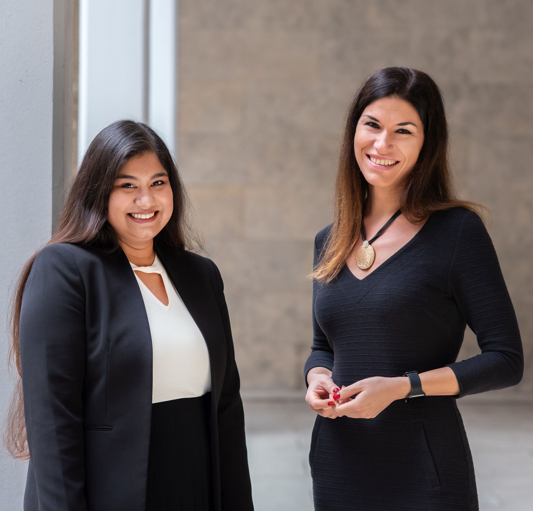 TUM Alumna und Mentorin Tsvetana Marinova und TUM Alumna und Mentee Samiddha Mukherjee (v.r.n.l.).