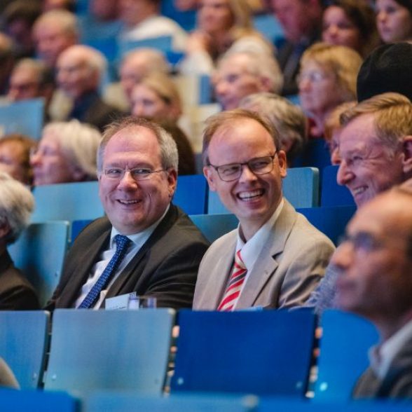 Silber Jubilare im Publikum beim Festakt 2023