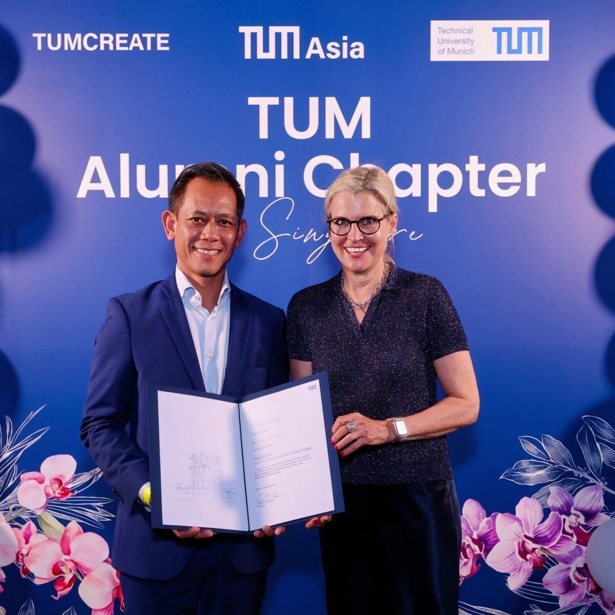 Thai-Lai Pham with Juliane Winkelmann.