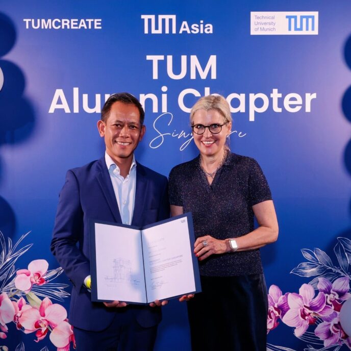 Thai-Lai Pham mit Juliane Winkelmann.